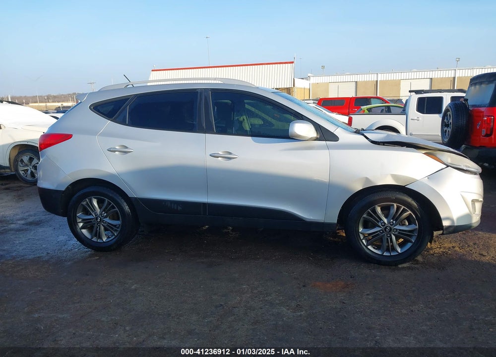 2014 HYUNDAI TUCSON SE VIN: KM8JUCAG2EU872214