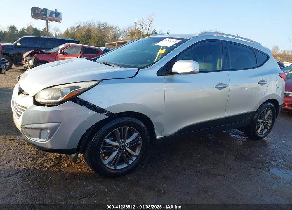 2014 HYUNDAI TUCSON SE VIN: KM8JUCAG2EU872214