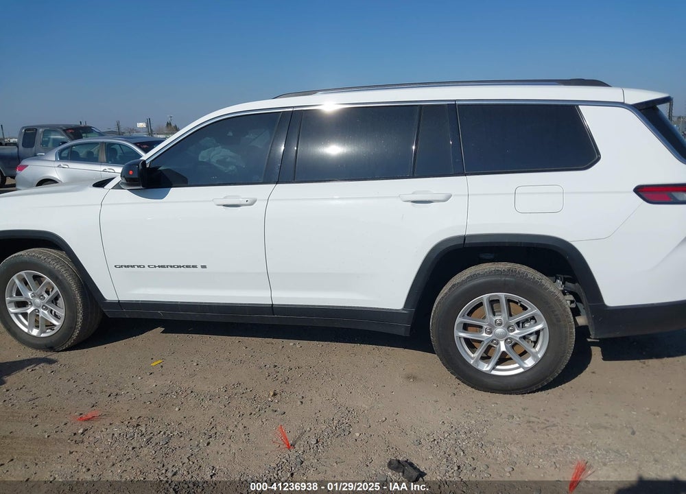 2022 JEEP GRAND CHEROKEE L LAREDO 4X4 VIN: 1C4RJKAG9N8546414