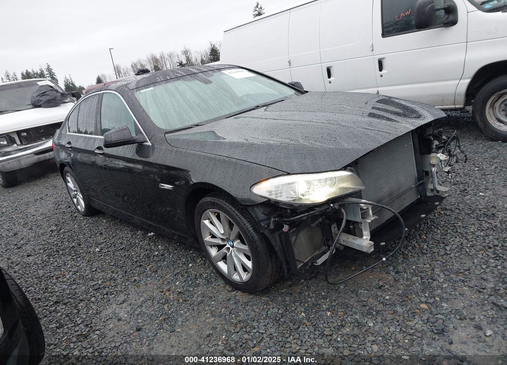 2013 BMW 528I XDRIVE VIN: WBAXH5C57DD112172