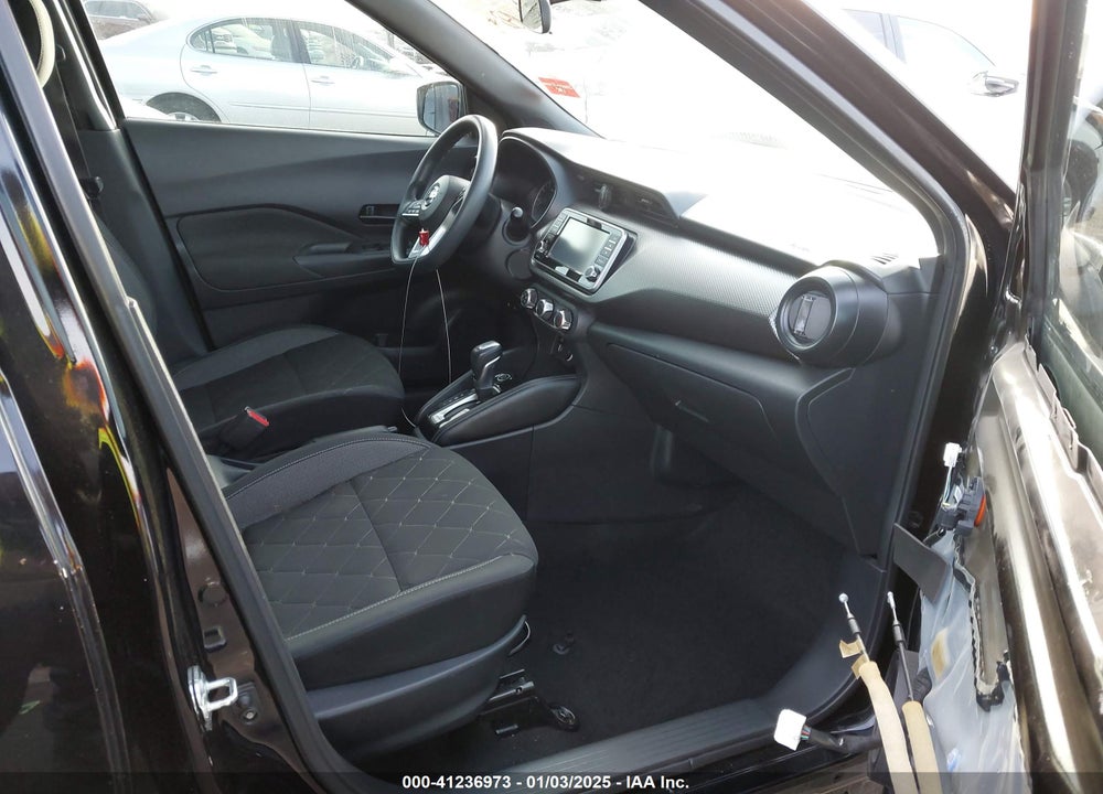 2019 NISSAN KICKS S VIN: 3N1CP5CU6KL538702