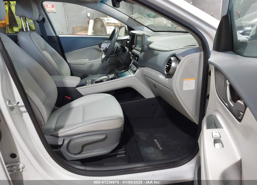 2019 HYUNDAI KONA EV LIMITED VIN: KM8K33AG3KU045910