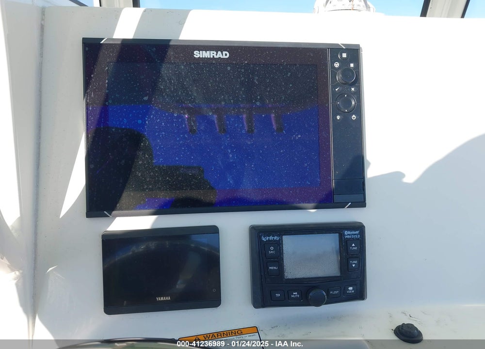 2021 NAUTICSTAR OTHER VIN: JNT33540L021