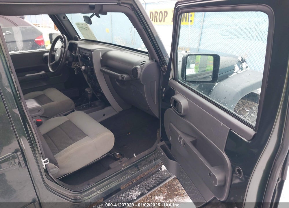 2010 JEEP WRANGLER UNLIMITED SPORT VIN: 1J4BA3H12AL127802