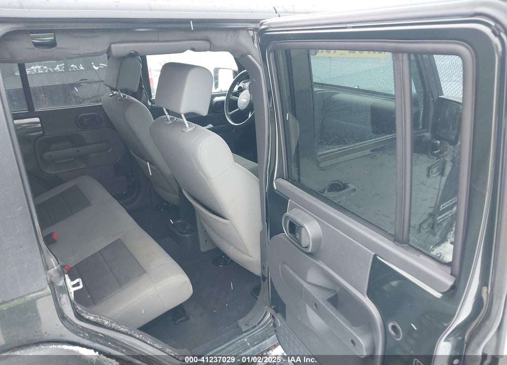 2010 JEEP WRANGLER UNLIMITED SPORT VIN: 1J4BA3H12AL127802