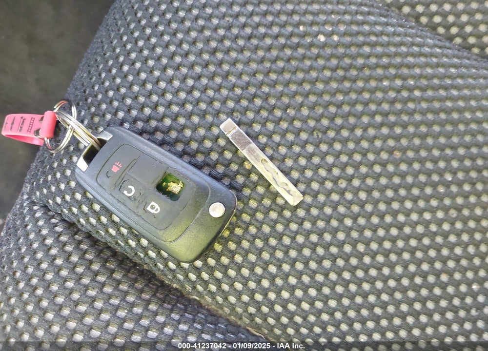 2015 CHEVROLET EQUINOX VIN: 2GNALBEK9F1167107