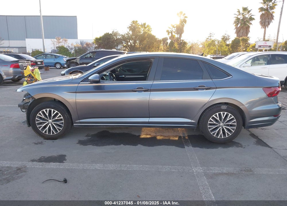 2020 VOLKSWAGEN JETTA VIN: 3VWCB7BU0LM011031