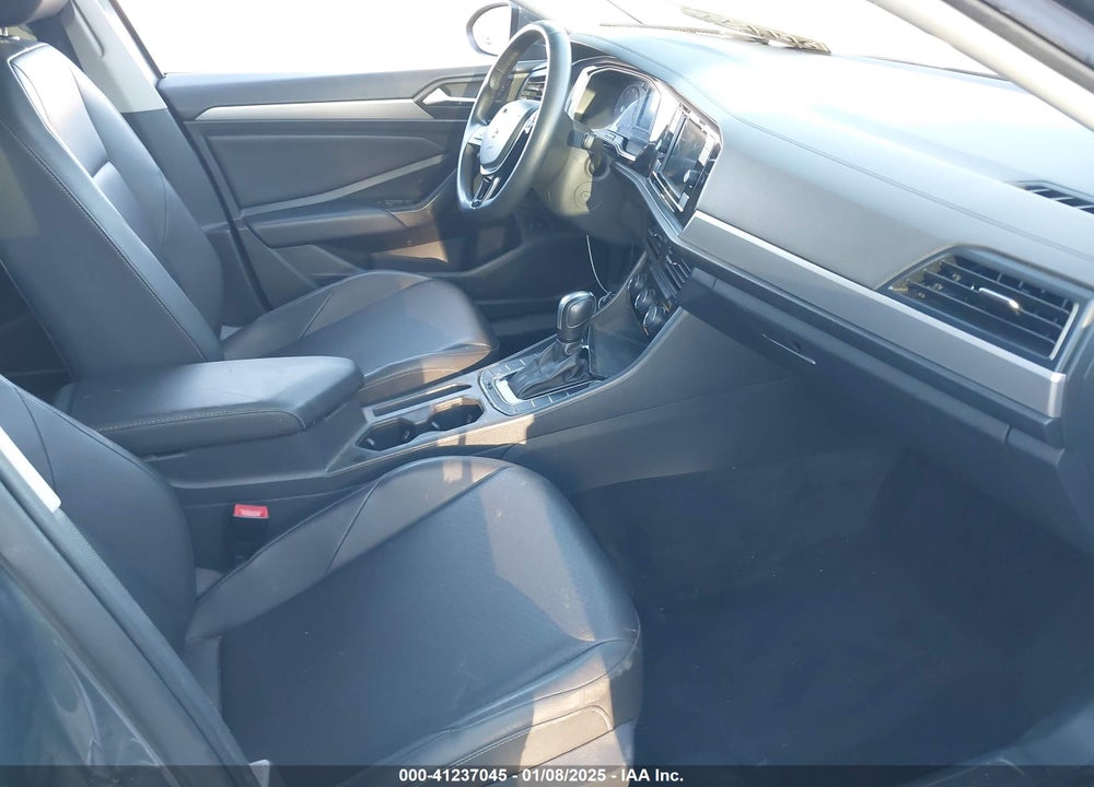 2020 VOLKSWAGEN JETTA VIN: 3VWCB7BU0LM011031