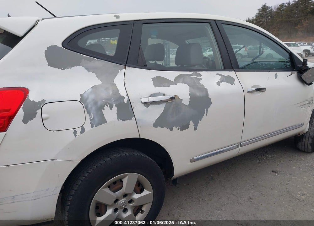 2013 NISSAN ROGUE S VIN: JN8AS5MV0DW632764
