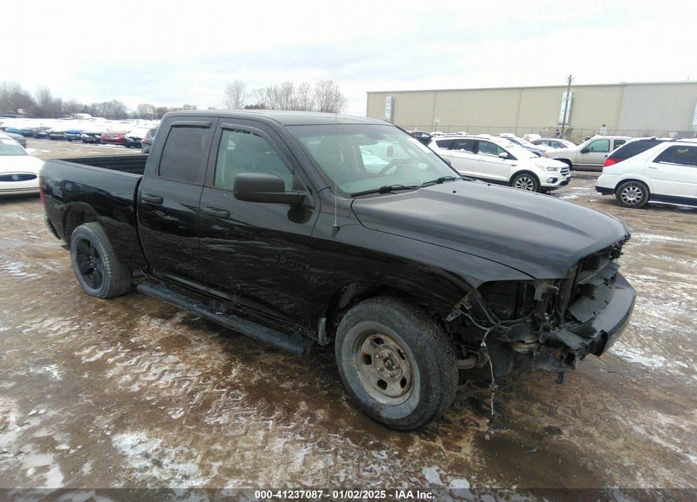 2018 RAM 1500 ST VIN: 1C6RR7FGXJS275608