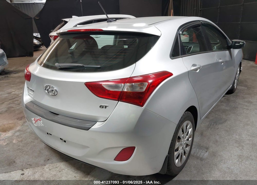 2016 HYUNDAI ELANTRA GT VIN: KMHD35LH7GU282725
