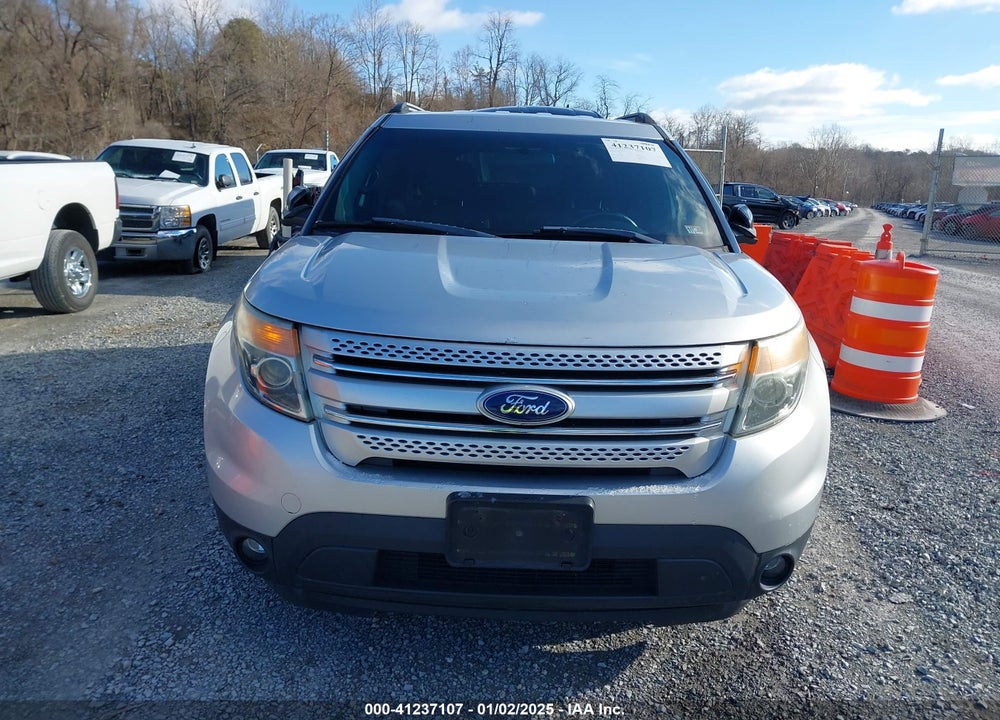 2011 FORD EXPLORER XLT VIN: 1FMHK8D85BGA33528