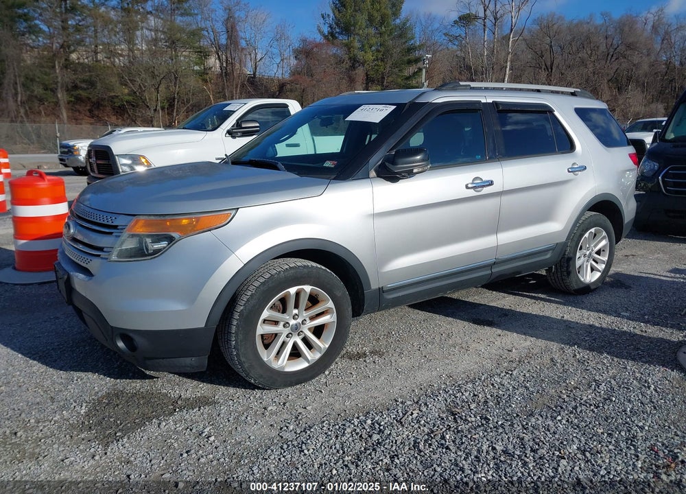 2011 FORD EXPLORER XLT VIN: 1FMHK8D85BGA33528