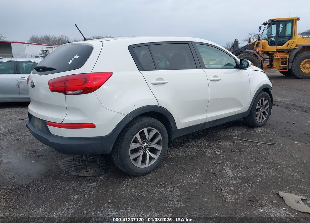 2016 KIA SPORTAGE LX VIN: KNDPBCAC6G7803769