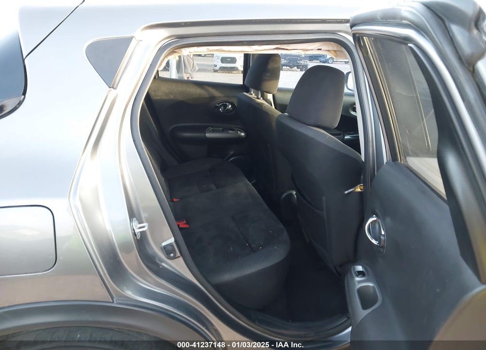 2016 NISSAN JUKE SV VIN: JN8AF5MR1GT607885