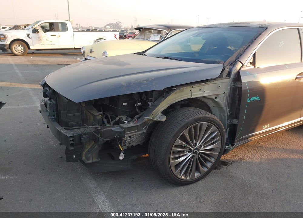 2017 KIA CADENZA LIMITED VIN: KNALC4J11H5072467