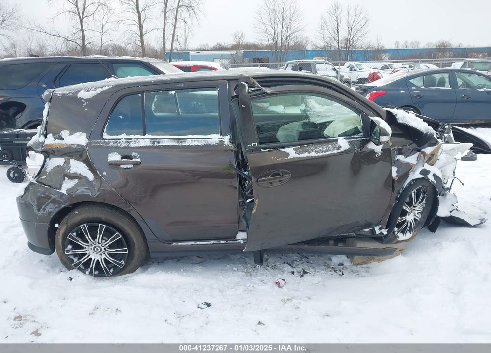 2011 TOYOTA SCION XD VIN: JTKKU4B4XB1008990