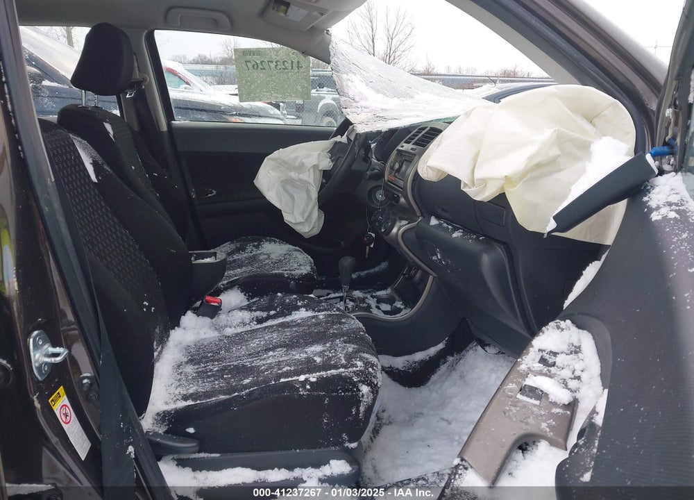 2011 TOYOTA SCION XD VIN: JTKKU4B4XB1008990