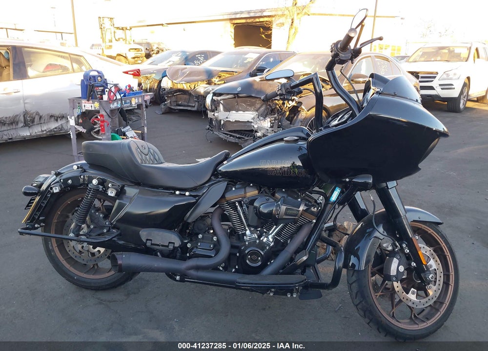 2022 HARLEY-DAVIDSON FLTRXST VIN: 1HD1ACL25NB614469