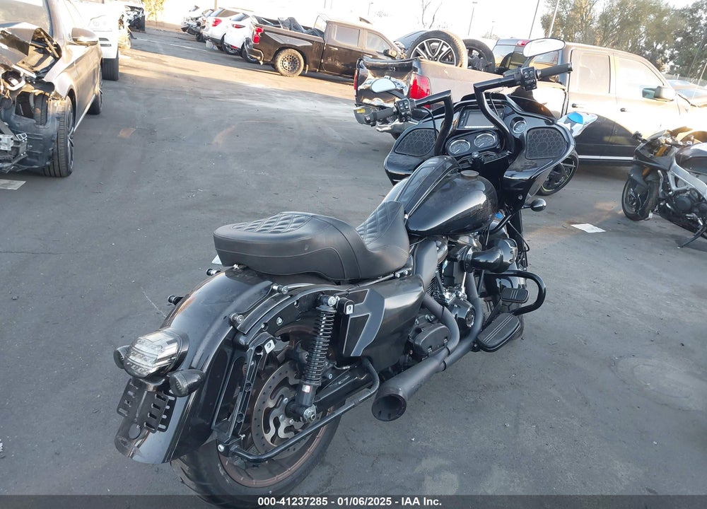 2022 HARLEY-DAVIDSON FLTRXST VIN: 1HD1ACL25NB614469
