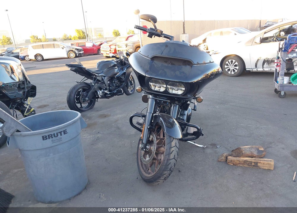 2022 HARLEY-DAVIDSON FLTRXST VIN: 1HD1ACL25NB614469