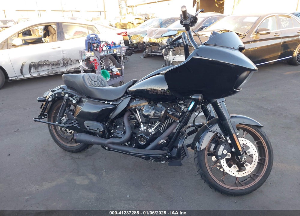 2022 HARLEY-DAVIDSON FLTRXST VIN: 1HD1ACL25NB614469