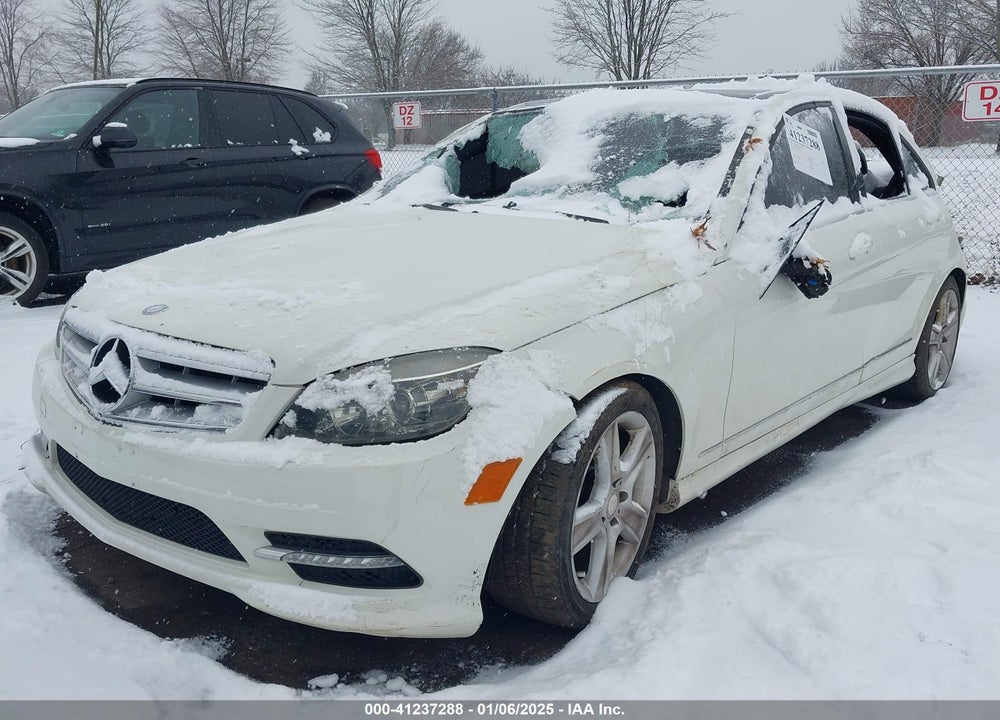 2011 MERCEDES-BENZ C VIN: WDDGF8BB4BR181697