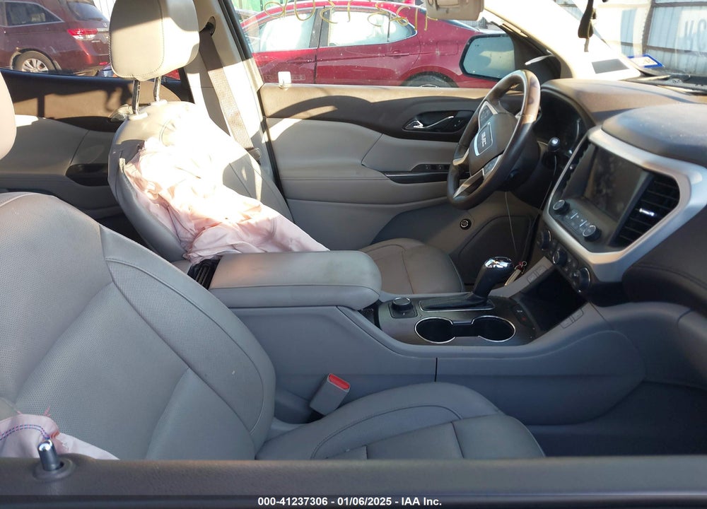 2018 GMC ACADIA VIN: 1GKKNMLS6JZ134625