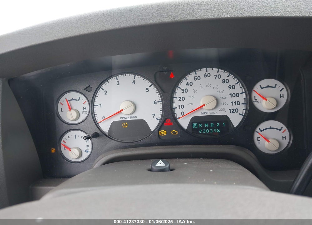 2008 DODGE RAM 1500 SLT VIN: 1D7HU18N48J240080