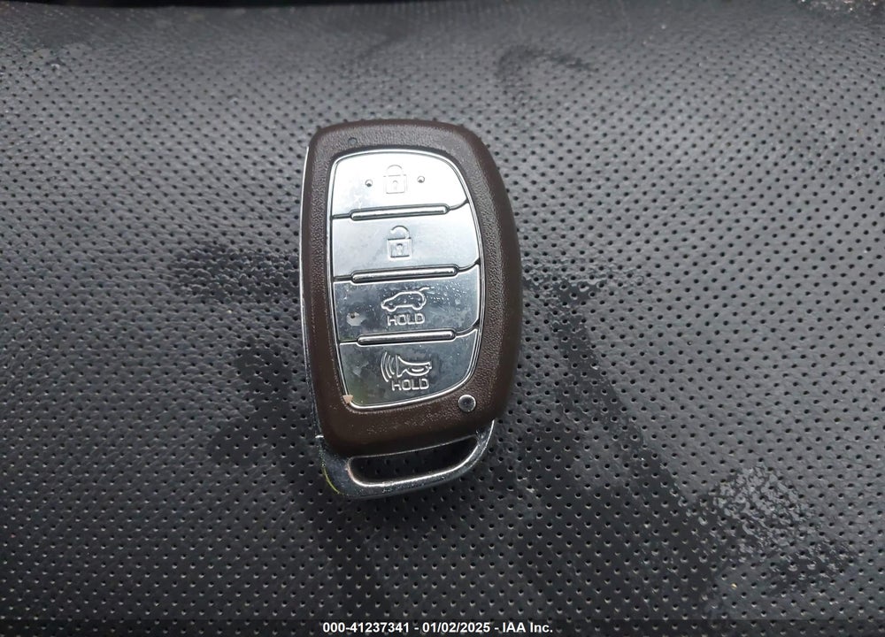 2017 HYUNDAI TUCSON LIMITED VIN: KM8J3CA22HU535859