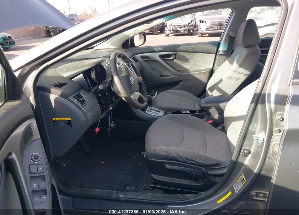 2013 HYUNDAI ELANTRA GLS VIN: 5NPDH4AE6DH157438