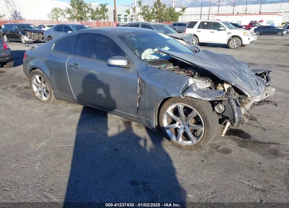 2003 INFINITI G35 BASE W/LEATHER VIN: JNKCV54E83M219480