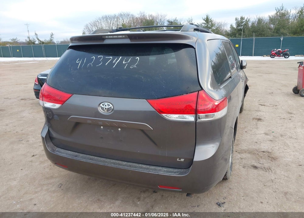 2012 TOYOTA SIENNA LE V6 8 PASSENGER VIN: 5TDKK3DC5CS184085