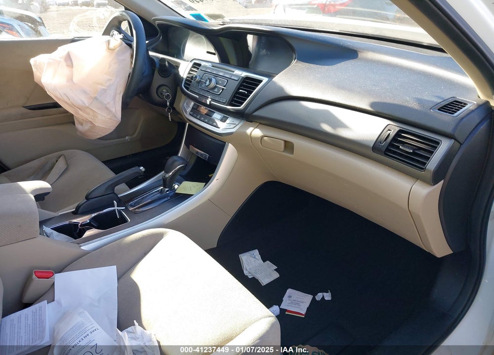 2013 HONDA ACCORD LX VIN: 1HGCR2F35DA129045