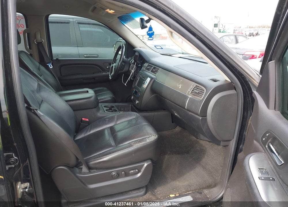 2007 CHEVROLET SUBURBAN 1500 LT VIN: 3GNFC16J27G271243