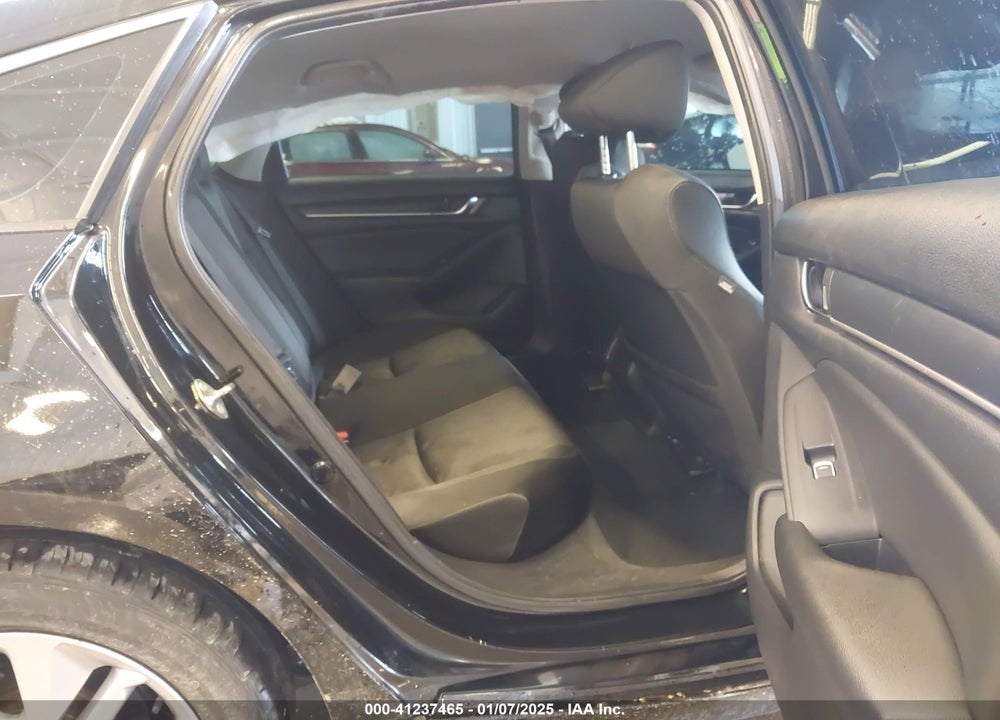 2019 HONDA ACCORD VIN: 1HGCV1F11KA123356