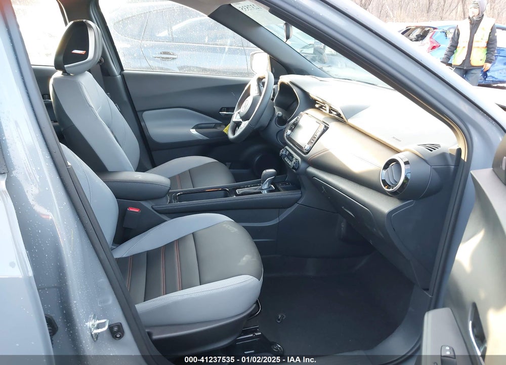 2024 NISSAN KICKS SR XTRONIC CVT VIN: 3N1CP5DVXRL573373