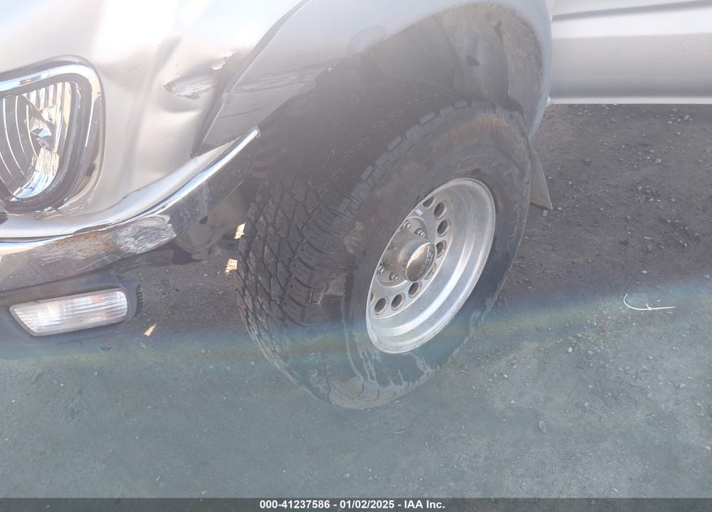 2002 TOYOTA TACOMA BASE V6 VIN: 5TEWN72N02Z032656