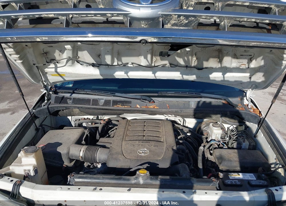 2012 TOYOTA SEQUOIA PLATINUM 5.7L V8 VIN: 5TDDY5G16CS055804