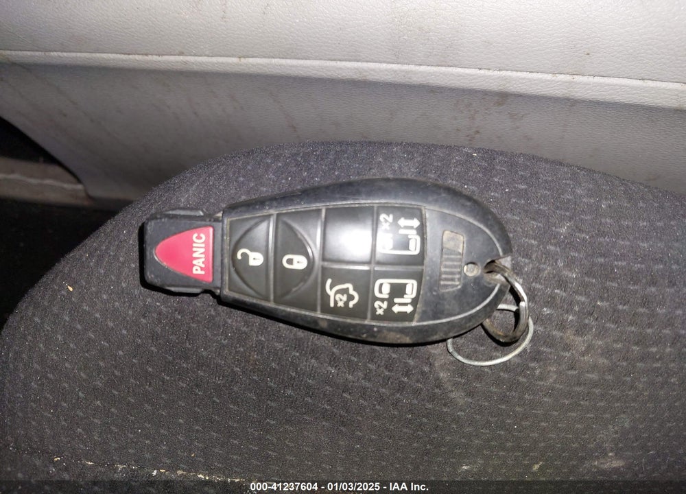 2014 DODGE GRAND CARAVAN SXT VIN: 2C4RDGCG1ER206812
