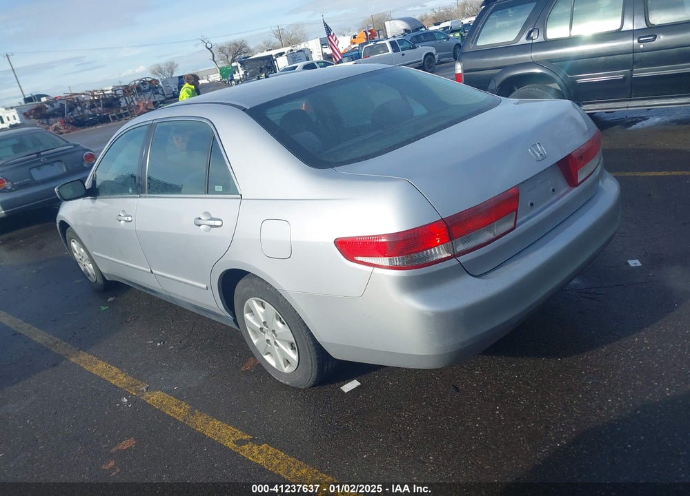 2004 HONDA ACCORD 2.4 LX VIN: 1HGCM56324A019439