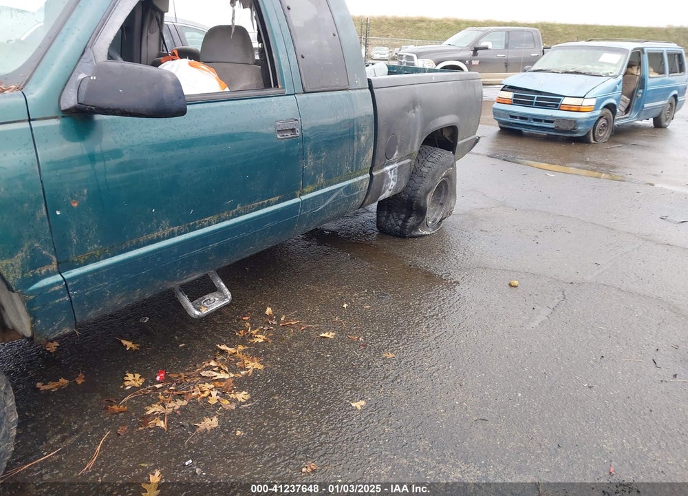 1997 GMC SIERRA 1500 SL WIDESIDE VIN: 2GTEK19R8V1515220
