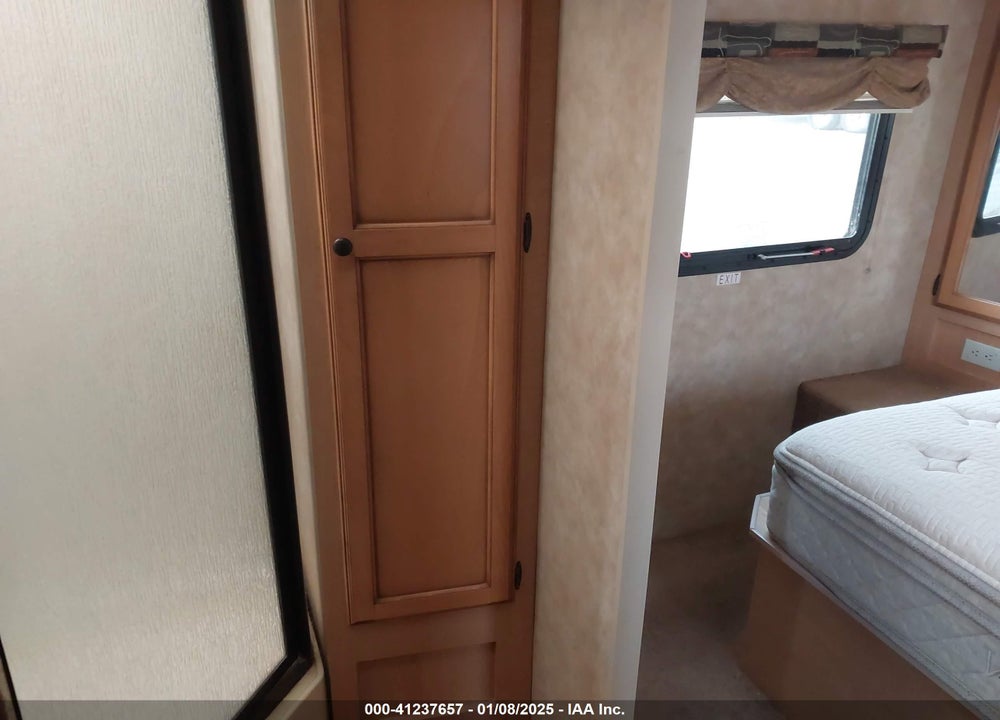 2010 SPREE TRAVEL TRAILER VIN: 4EZTP322XA8055808