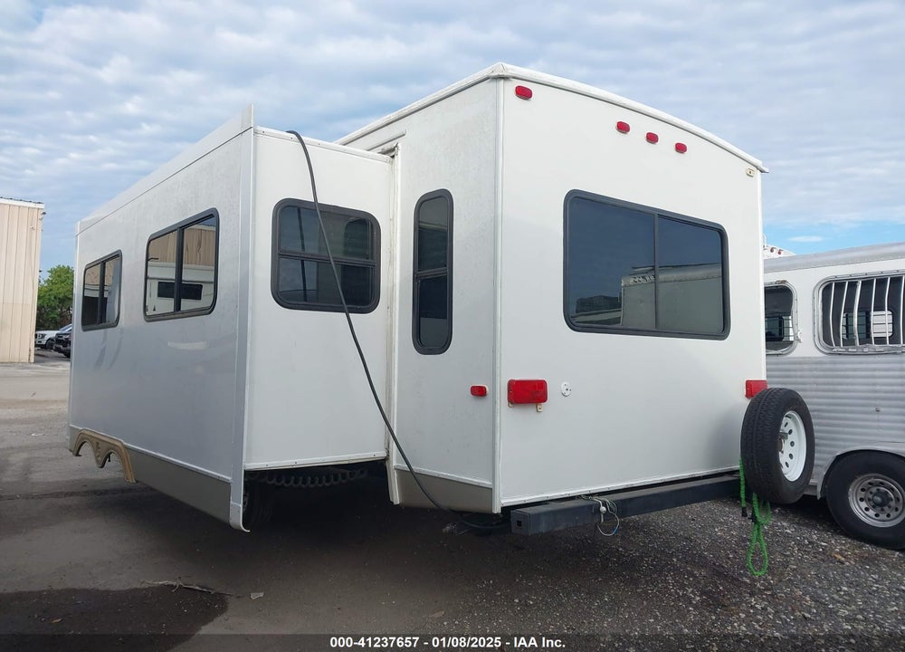 2010 SPREE TRAVEL TRAILER VIN: 4EZTP322XA8055808