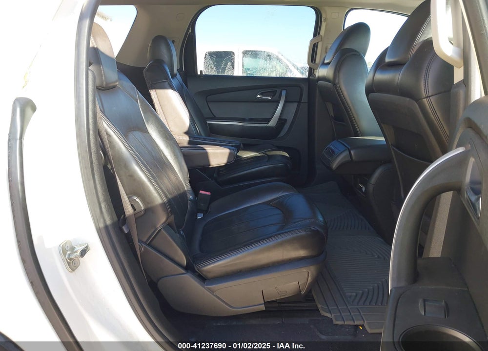 2010 GMC ACADIA SLT-2 VIN: 1GKLRNED3AJ170879