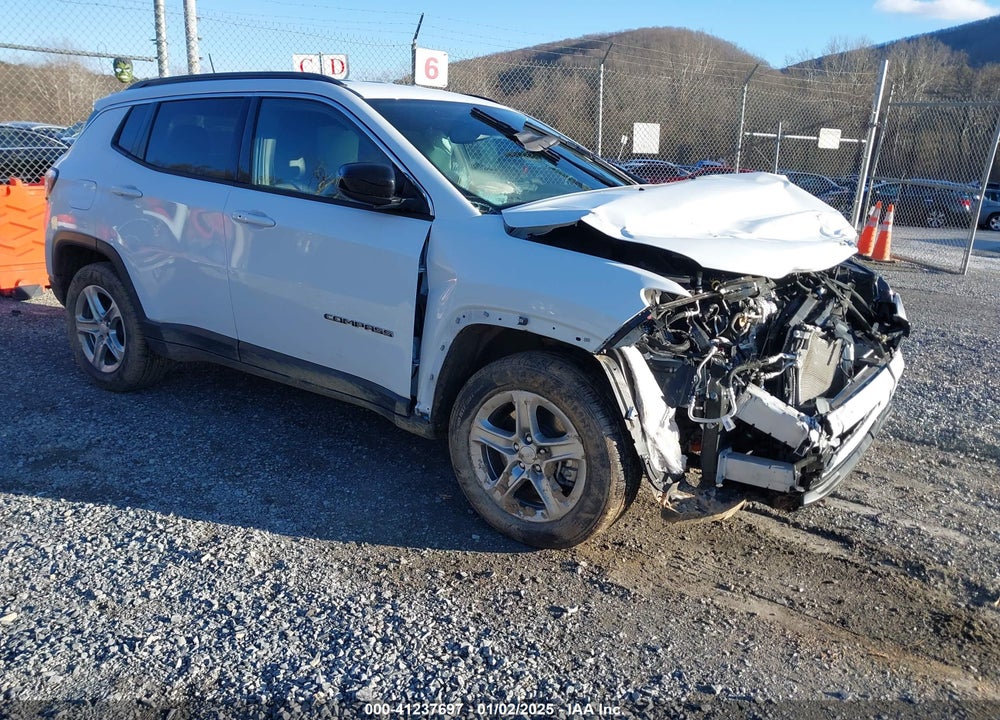 2024 JEEP COMPASS LATITUDE 4X4 VIN: 3C4NJDBNXRT605811