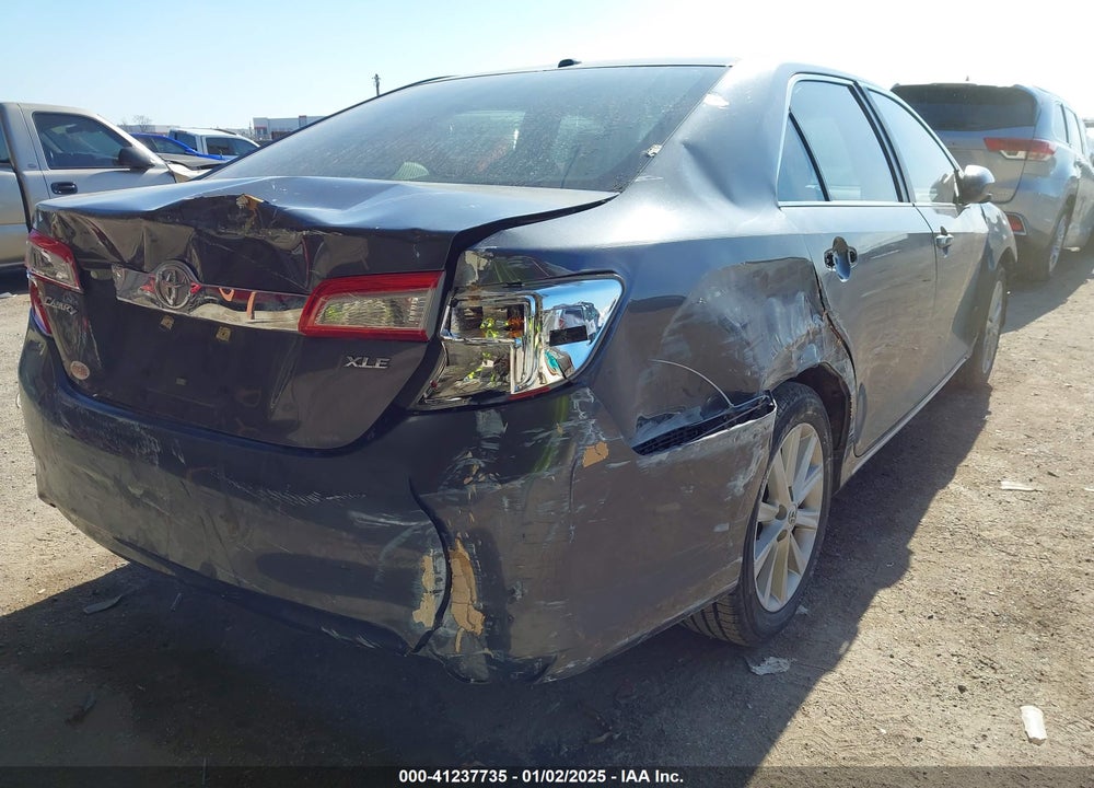 2012 TOYOTA CAMRY VIN: 4T1BK1FK2CU008093