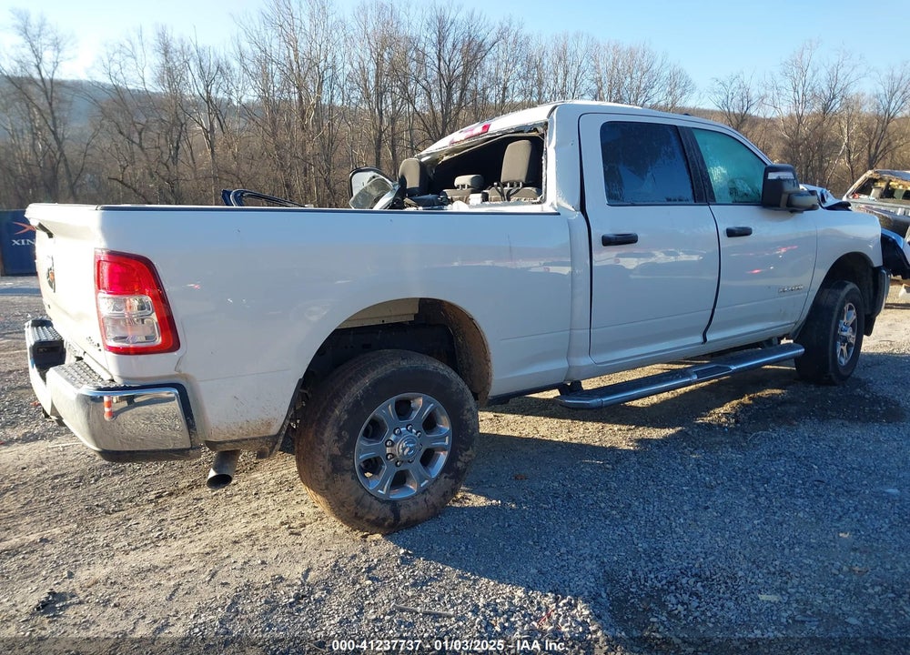 2024 RAM 2500 VIN: 3C6UR5DJ1RG302808
