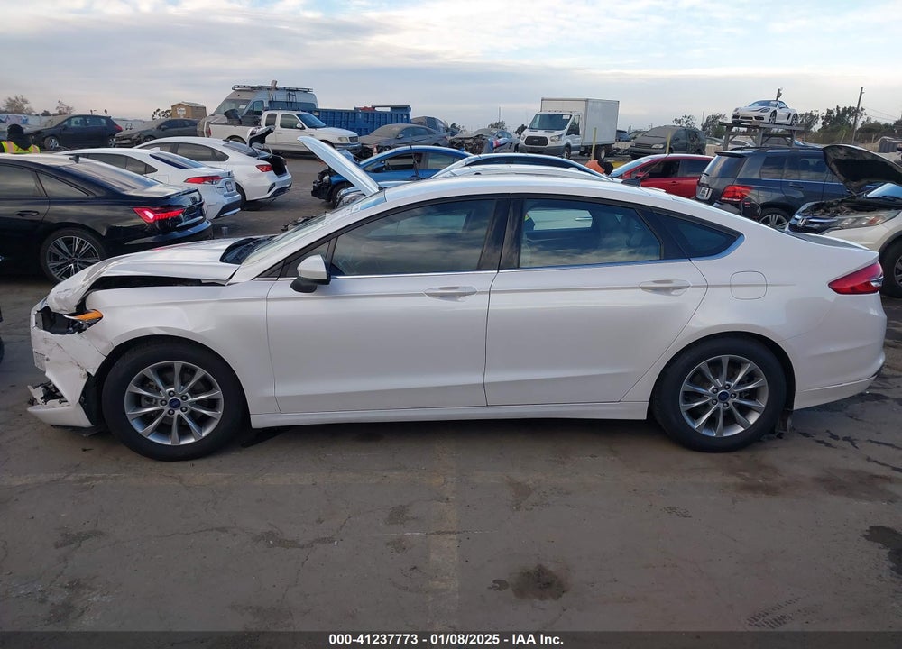 2017 FORD FUSION SE VIN: 3FA6P0HD3HR167760