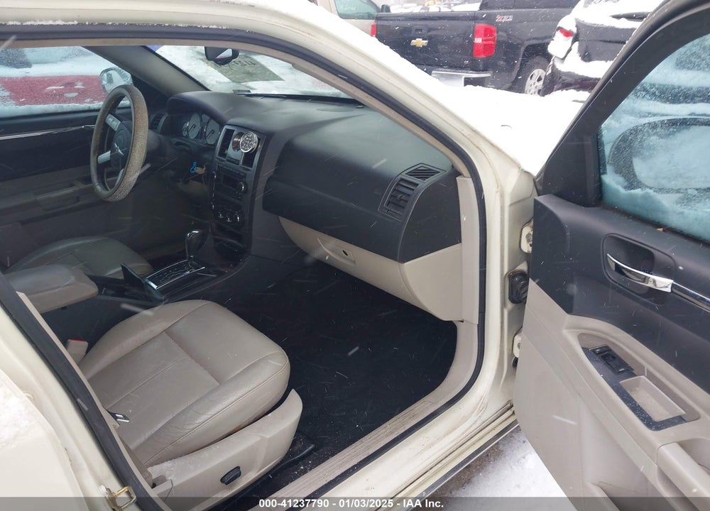 2005 CHRYSLER 300 TOURING VIN: 2C3JA53G95H508501
